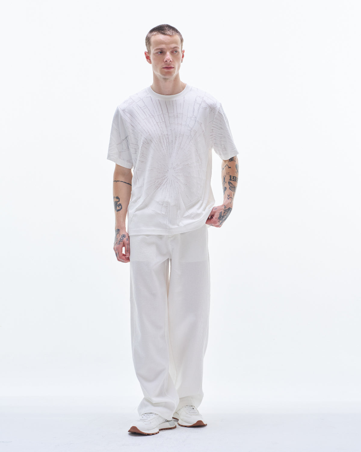 HARRISON WONG / Tee With Burnt-Out Pattern - White