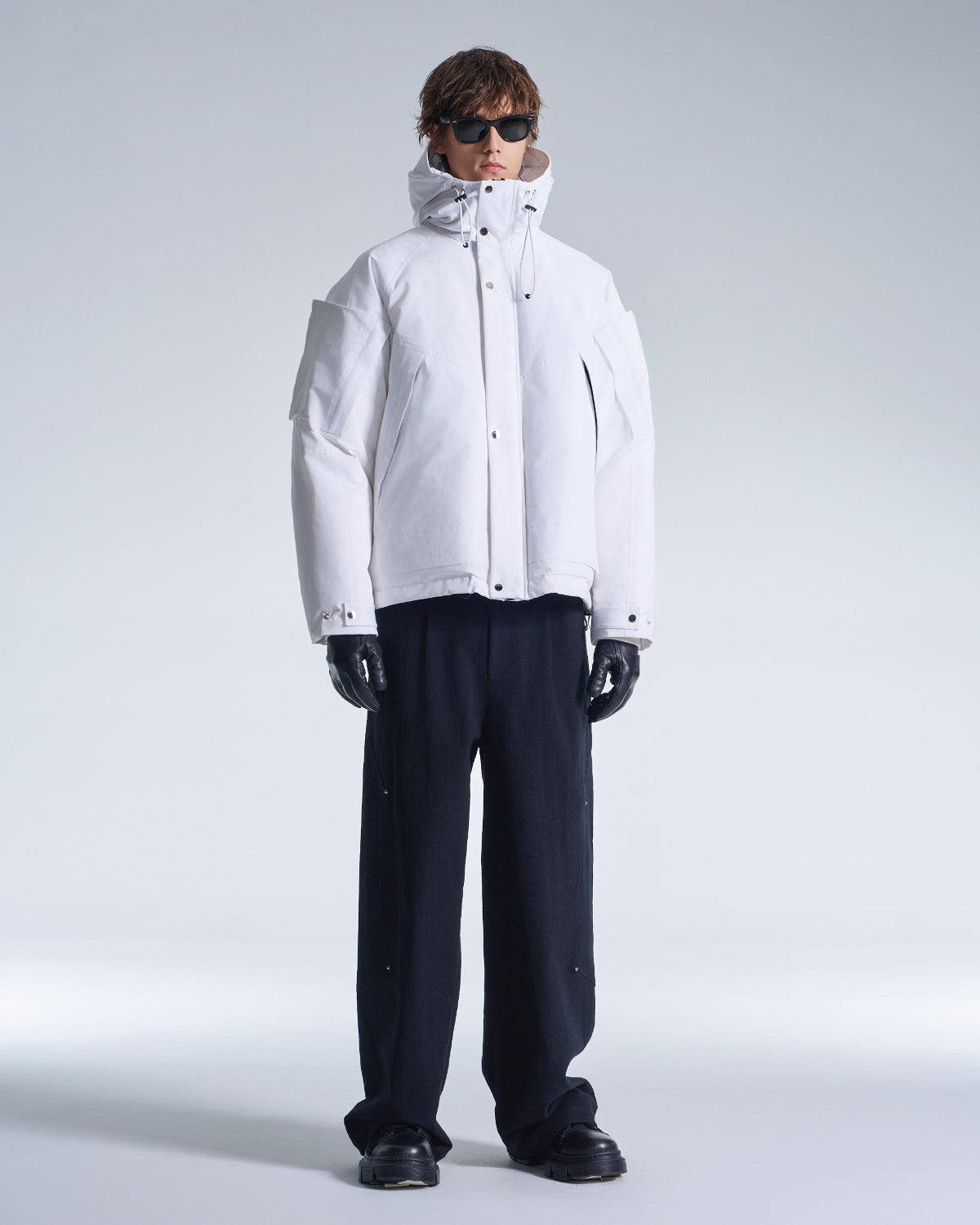 HARRISON WONG / Down Jacket With 3D Pocket On Sleeve - White