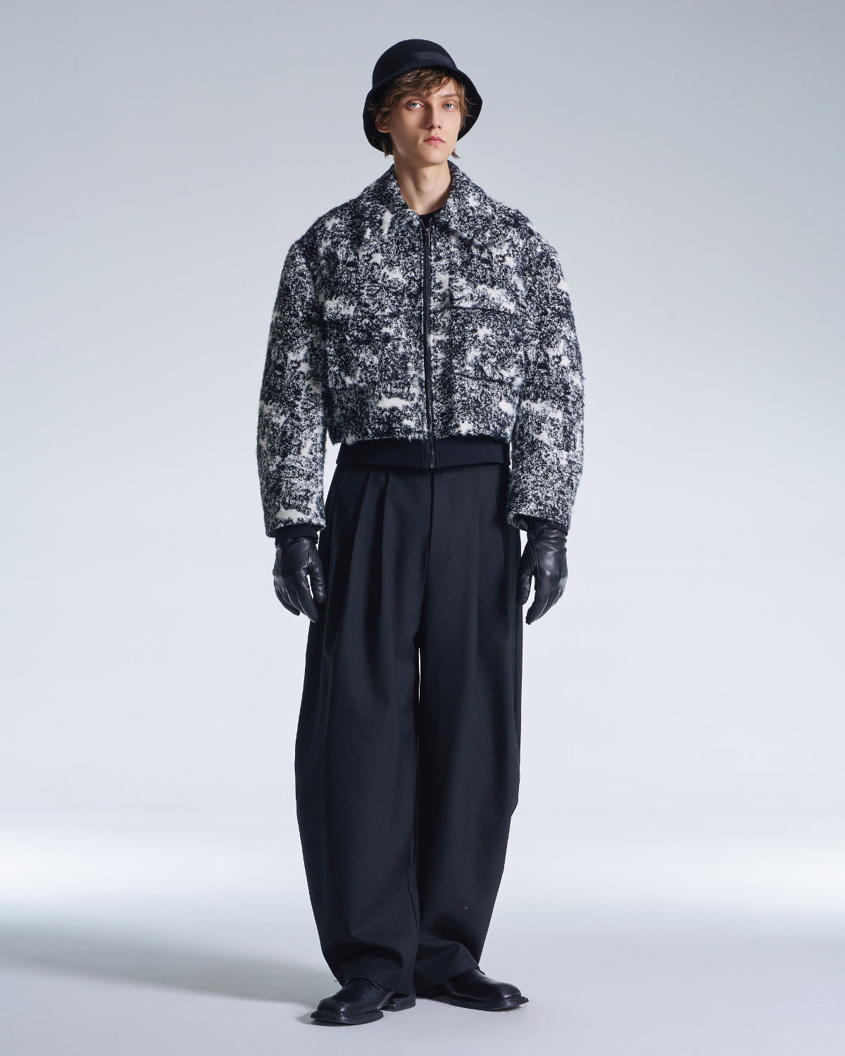 HARRISON WONG / Hairy Abstract Jacquard Cropped Zipper Jacket