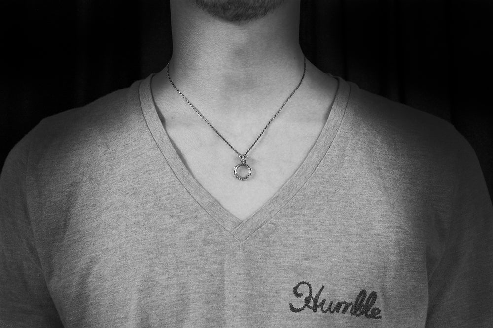 GIGOR / コードフープペンダント