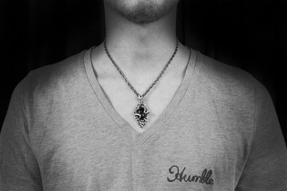 GIGOR / シンスペンダント