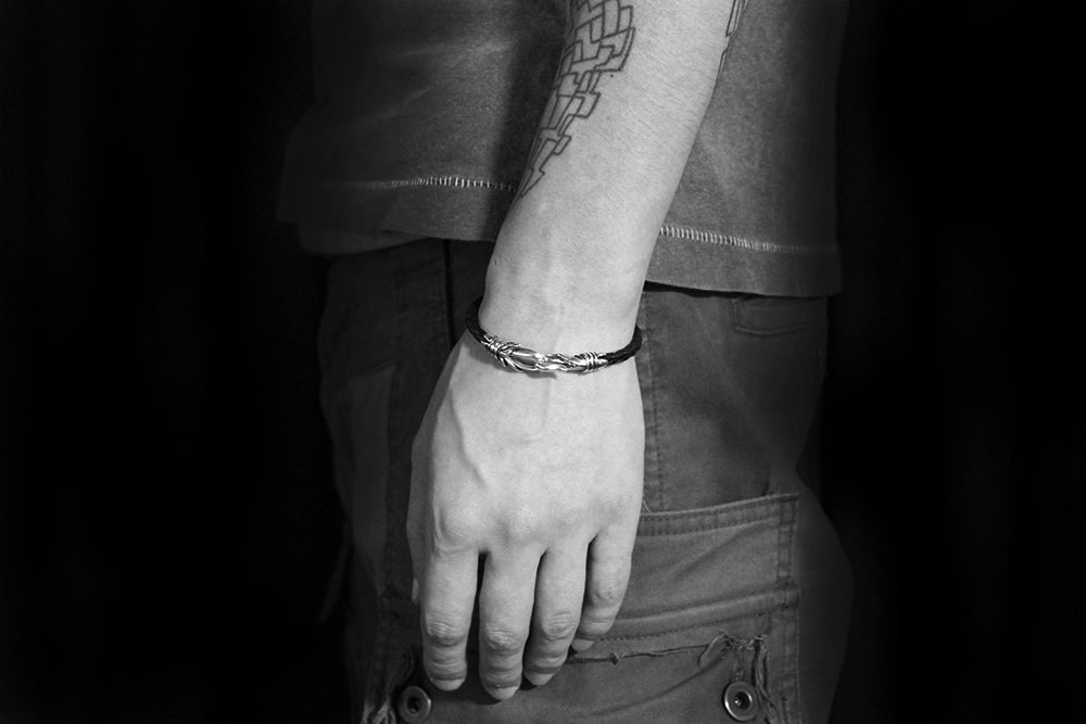 GIGOR / クリプトレザーブレスレット