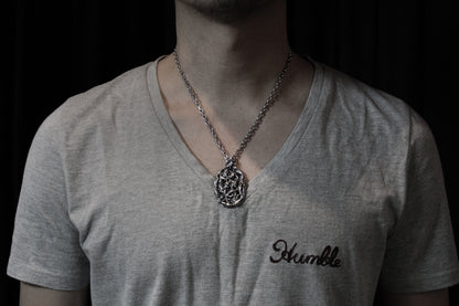 GIGOR / ベラフレッジペンダント