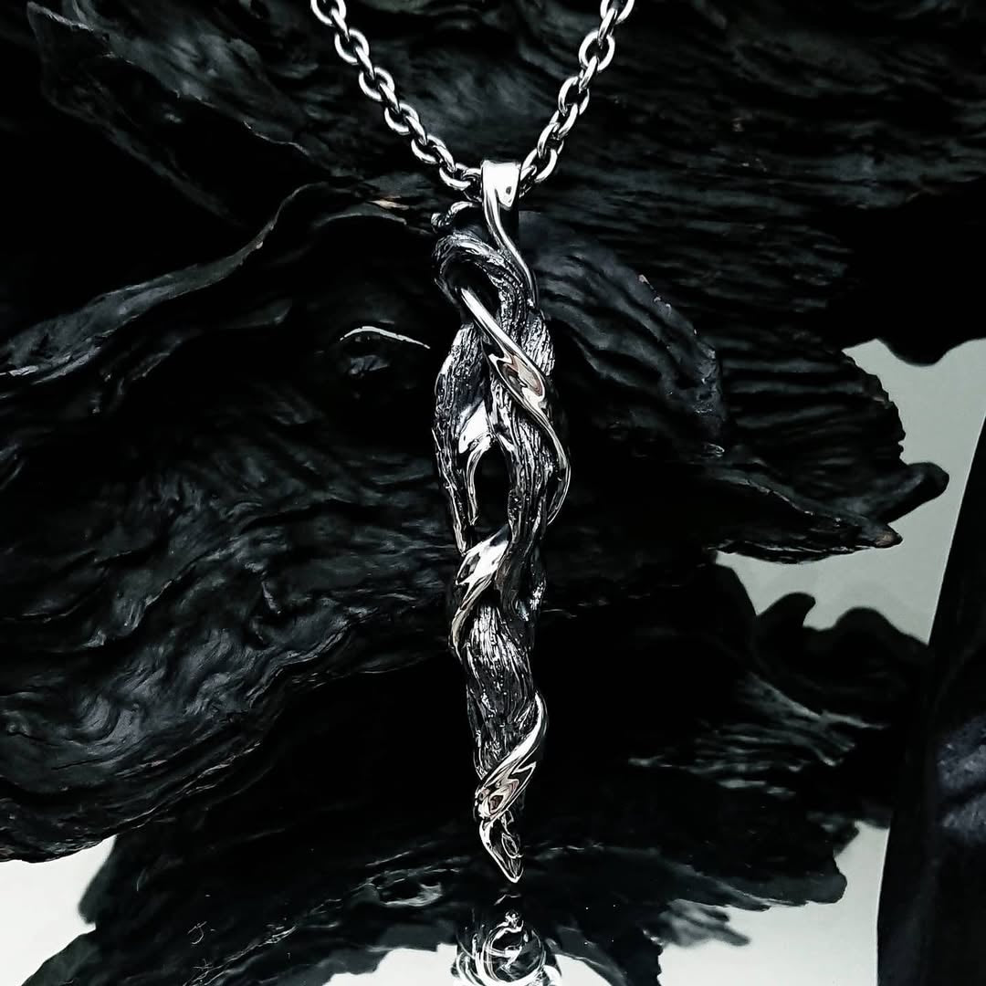 GIGOR / クロウウッドペンダント