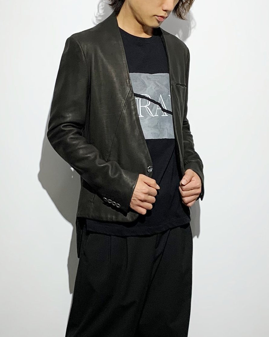 Bennu / Japanese Calf Leather Lapelless Jacket with SV925 Button