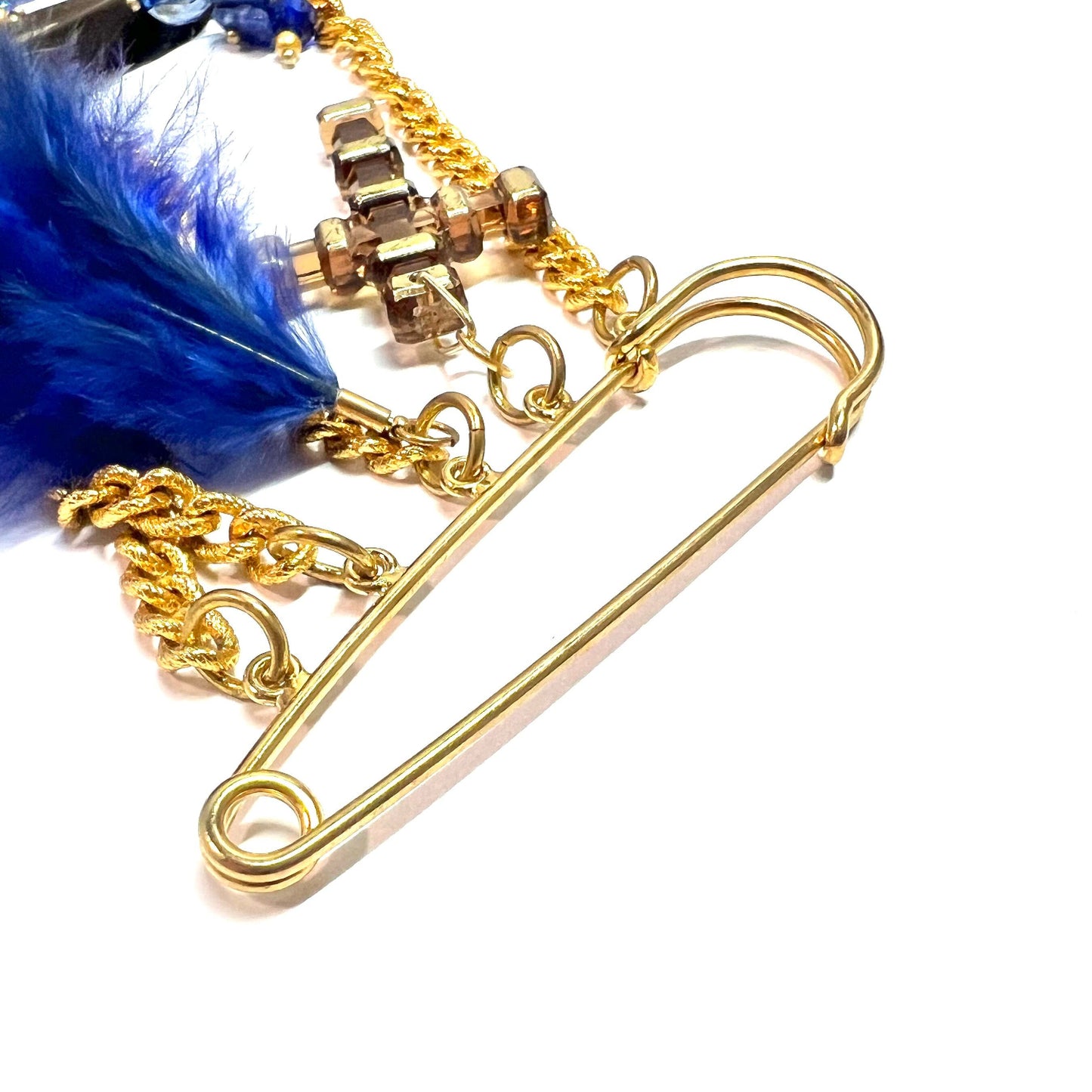 Ranunculus / "Blue Night" Brooch - Feather Ⅰ