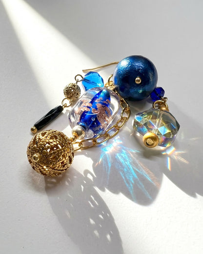 Ranunculus / "Blue Night" Pierced Earring - 2607