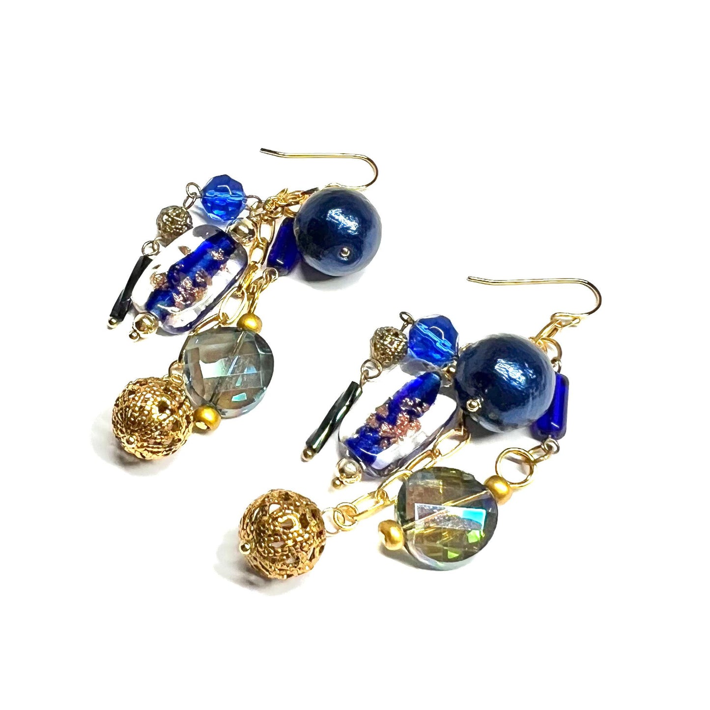 Ranunculus / "Blue Night" Pierced Earring - 2607