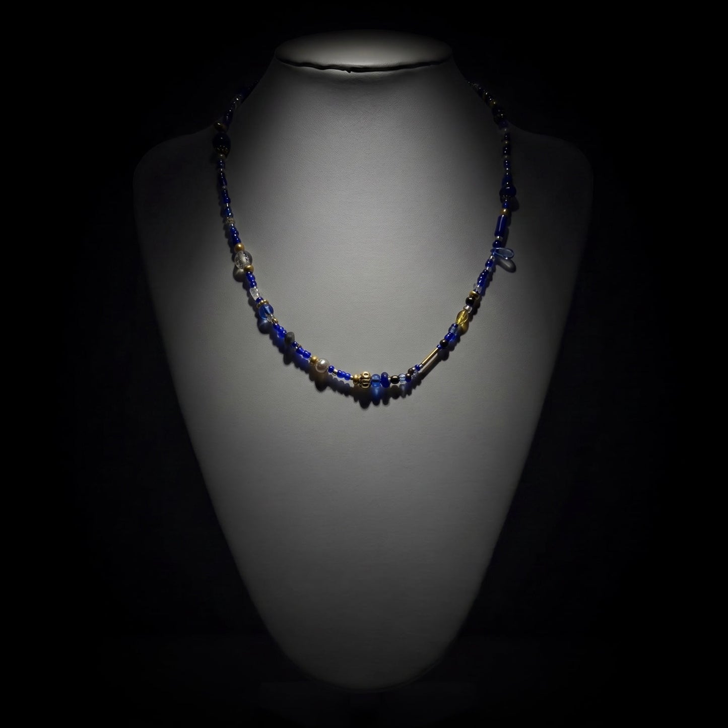 Ranunculus / "Blue Night" Necklace - 26071