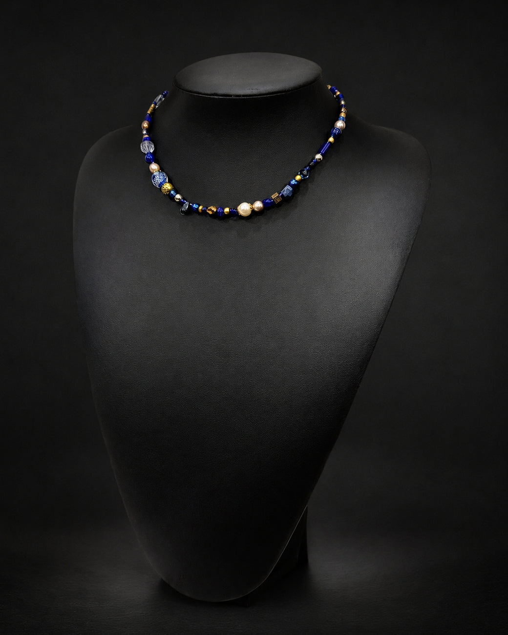 Ranunculus / "Blue Night" Necklace Ⅰ