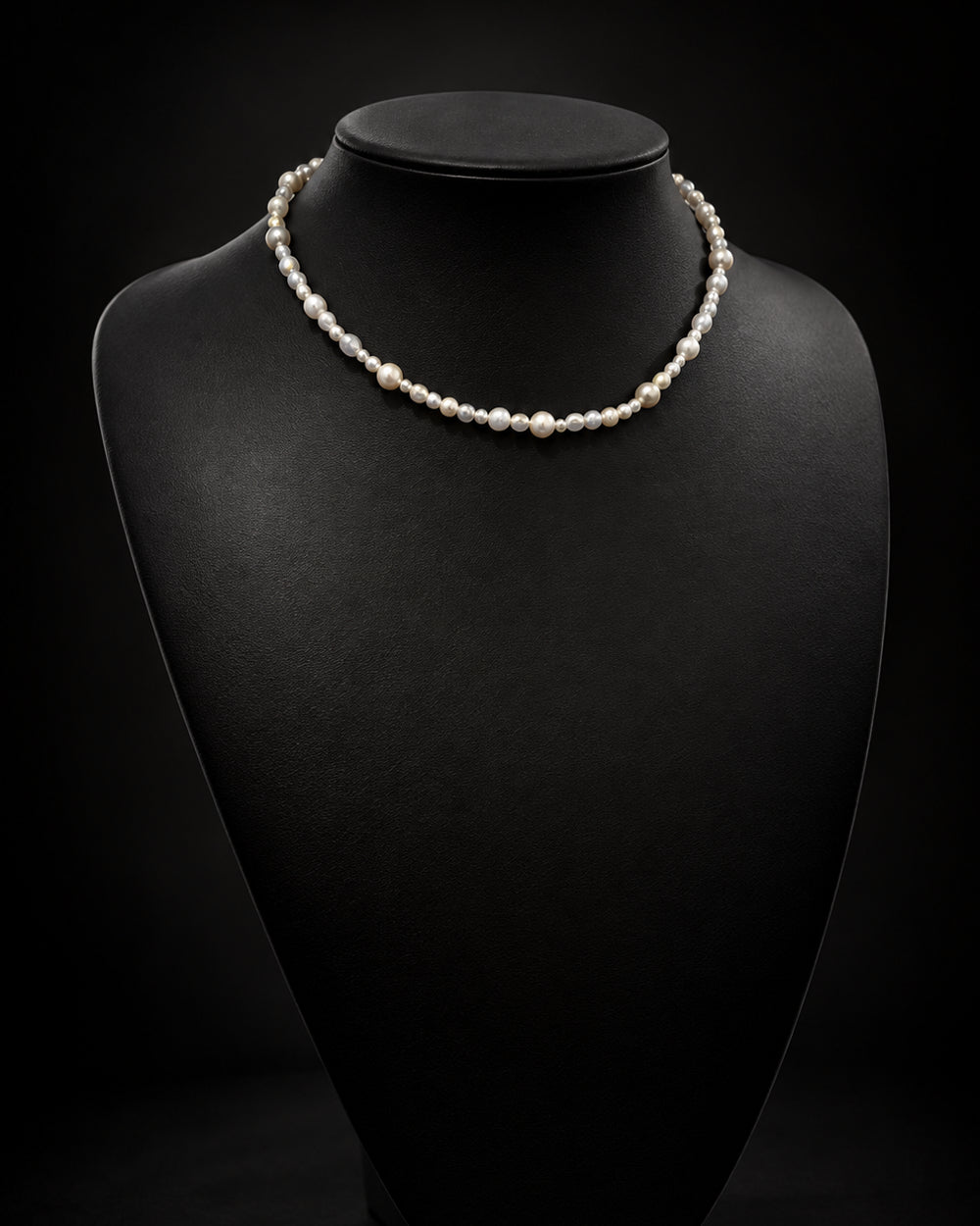 Ranunculus / "Moonlit" Necklace Ⅰ