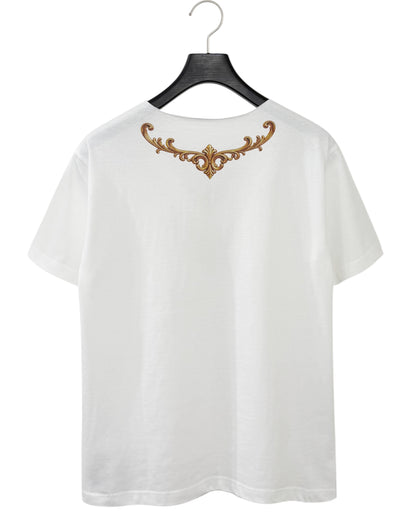 Bennu PLUS / Gilded Frame Vneck Tee