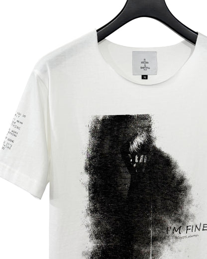 Bennu PLUS / Printed Cut-Off Round neck Tee - BONDS IS FINE - WHITE