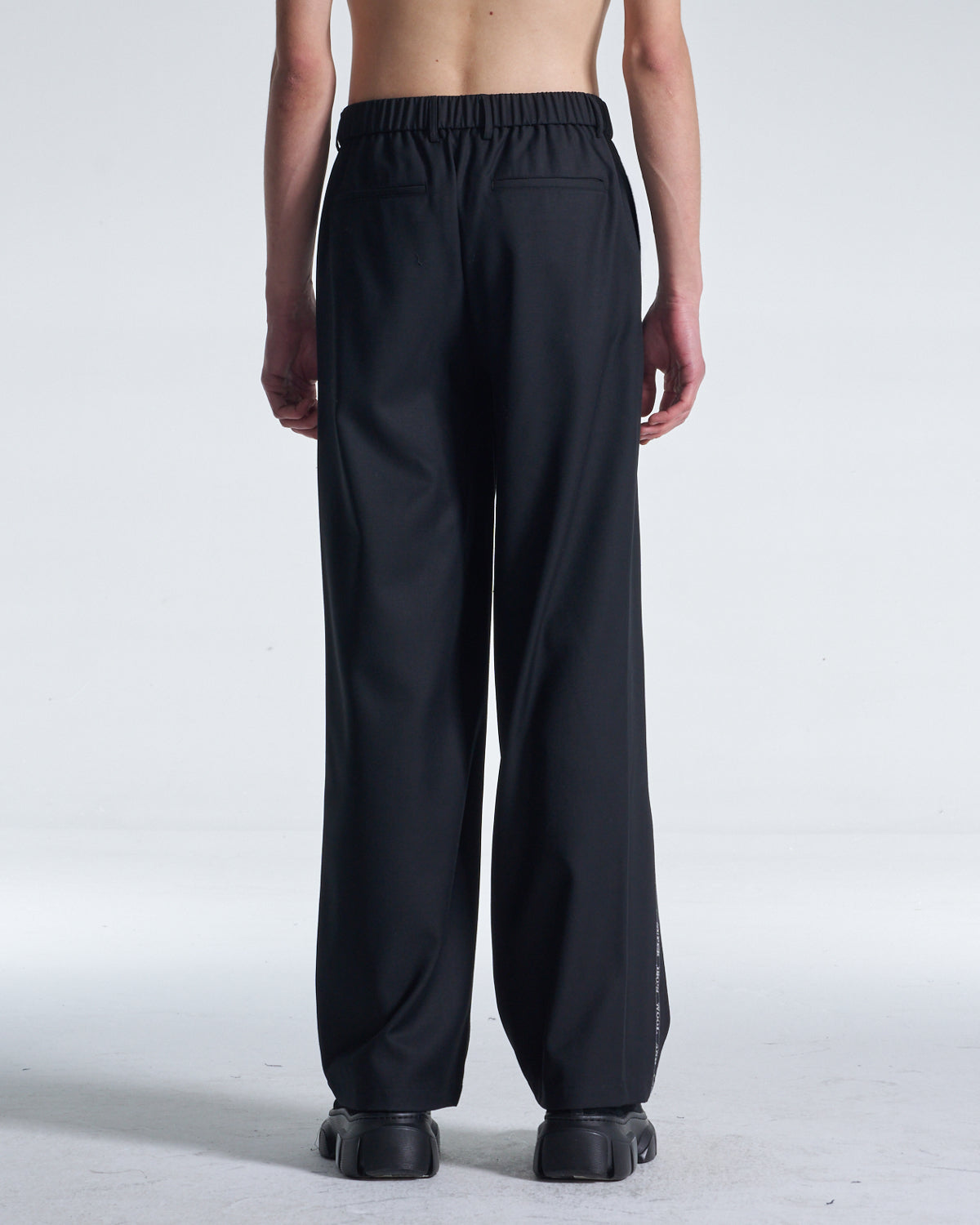 HARRISON WONG / Wool Pants With Denim Contrast - Black