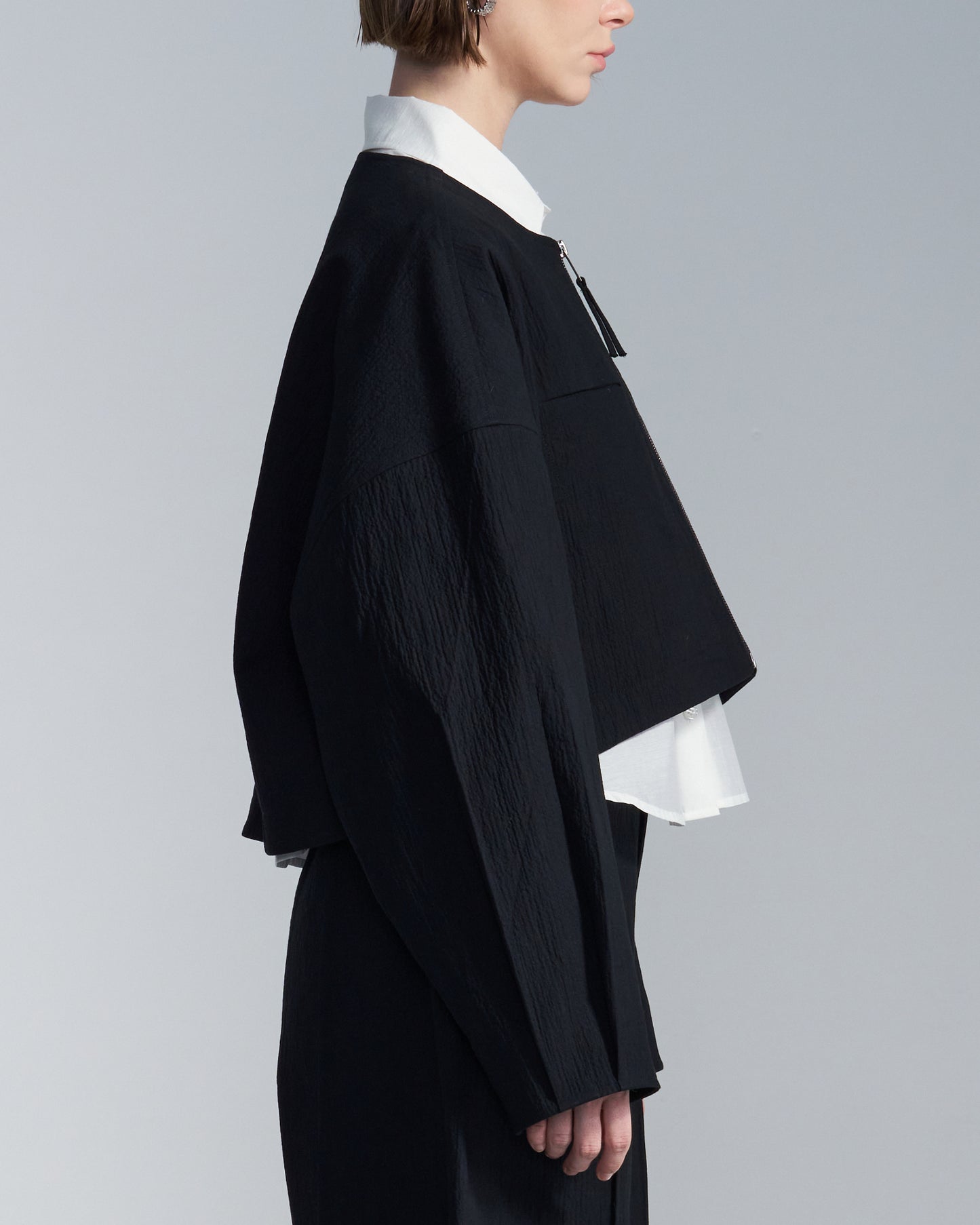 HARRISON WONG / Crepe Cotton Cropped Round Neck Jacket