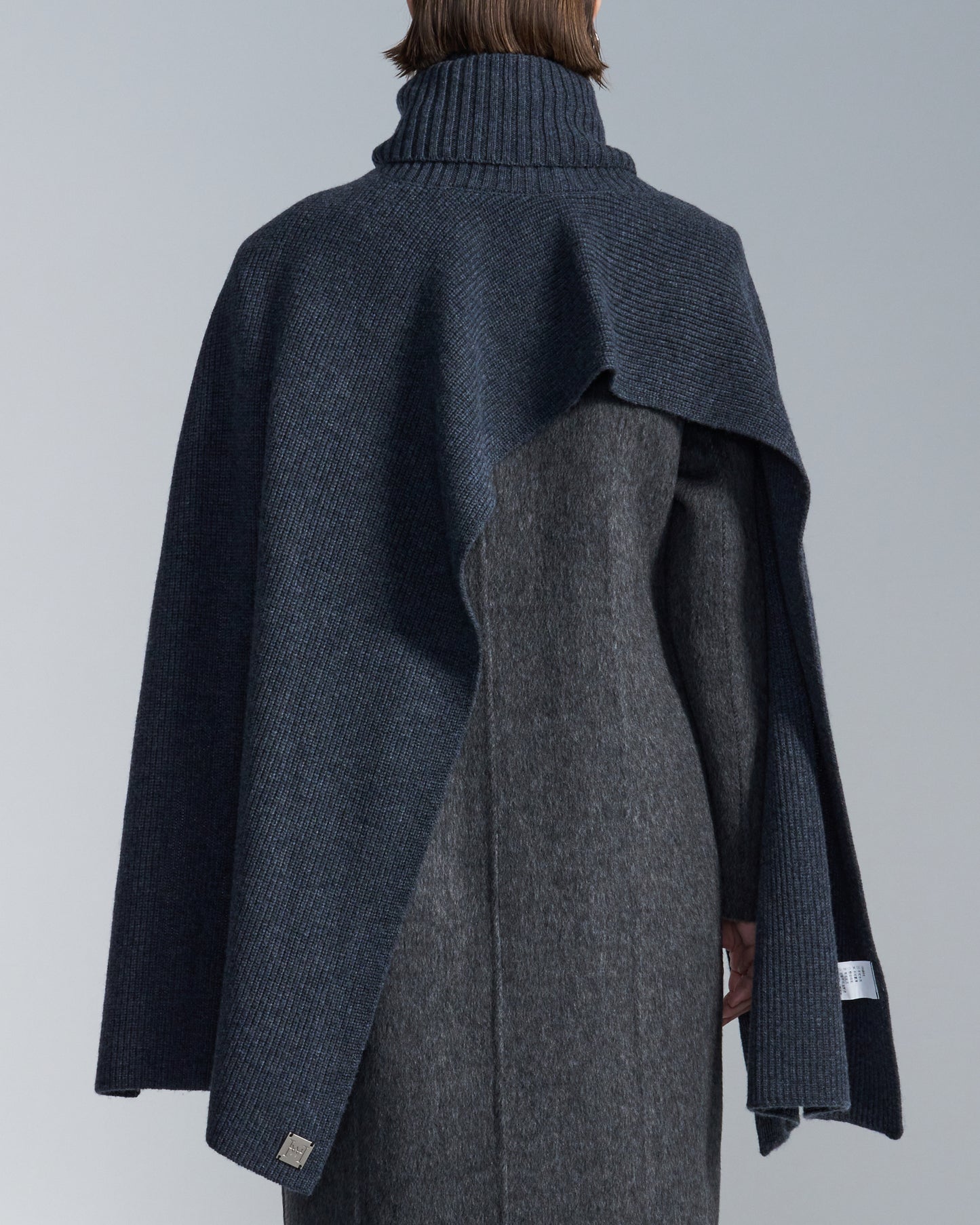 HARRISON WONG / Turtleneck Wool Cape - Grey