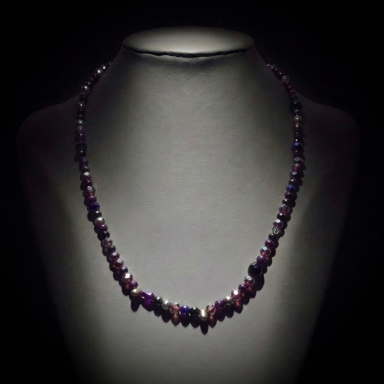 Ranunculus / "Neo" Necklace