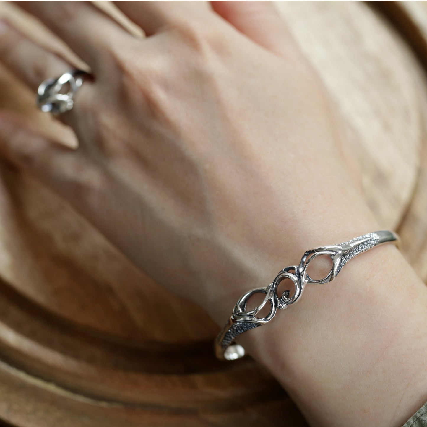 Sploosh / BR-23 Bangle