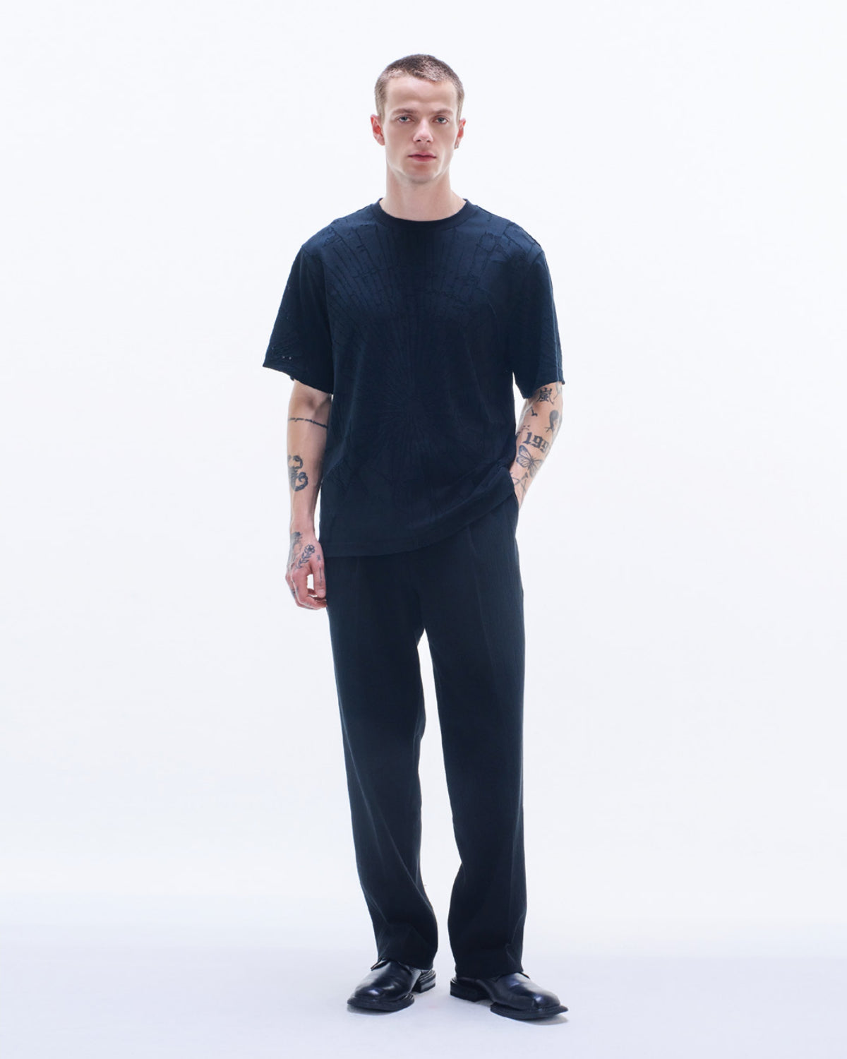 HARRISON WONG / Tee With Burnt-Out Pattern - Black