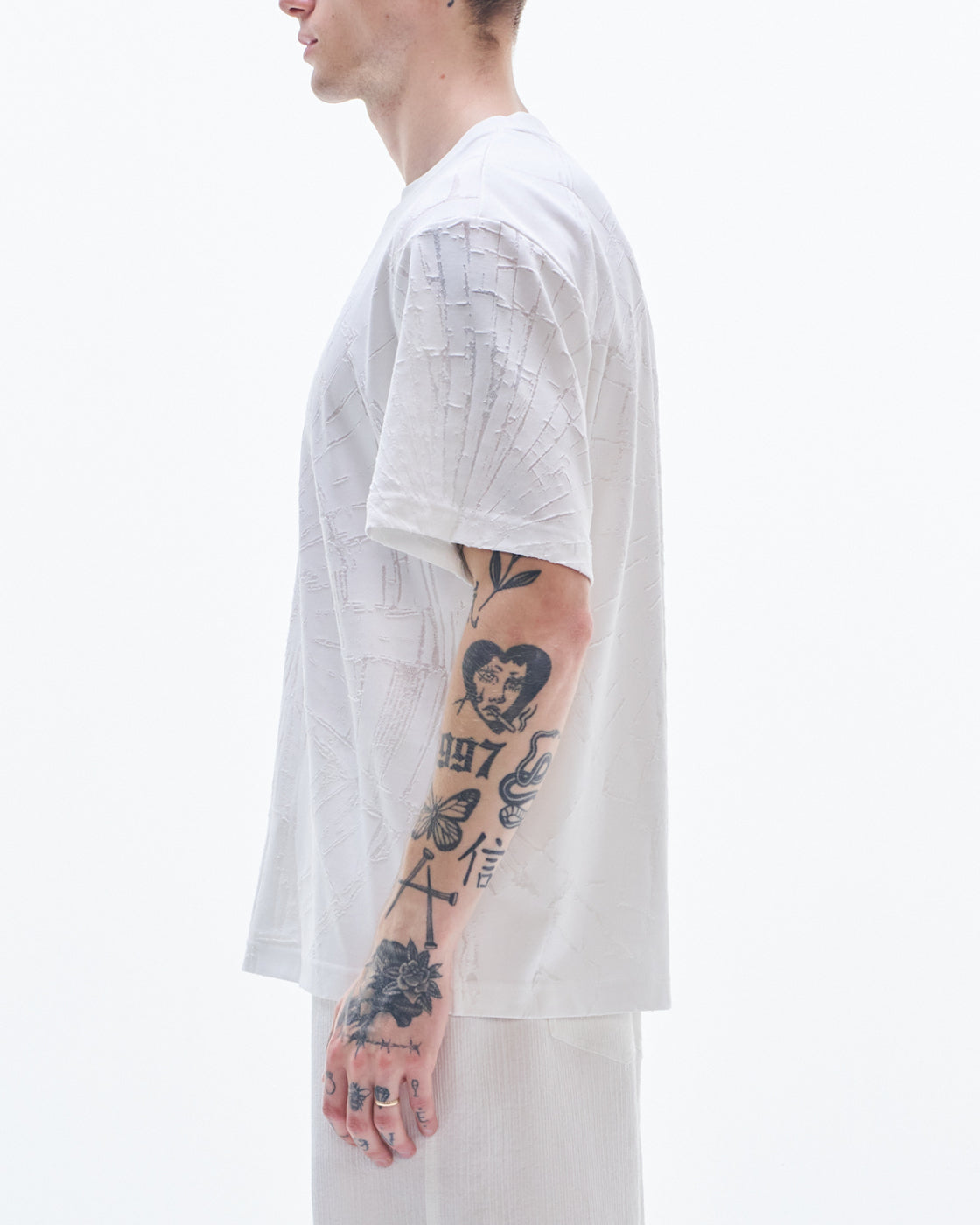 HARRISON WONG / Tee With Burnt-Out Pattern - White