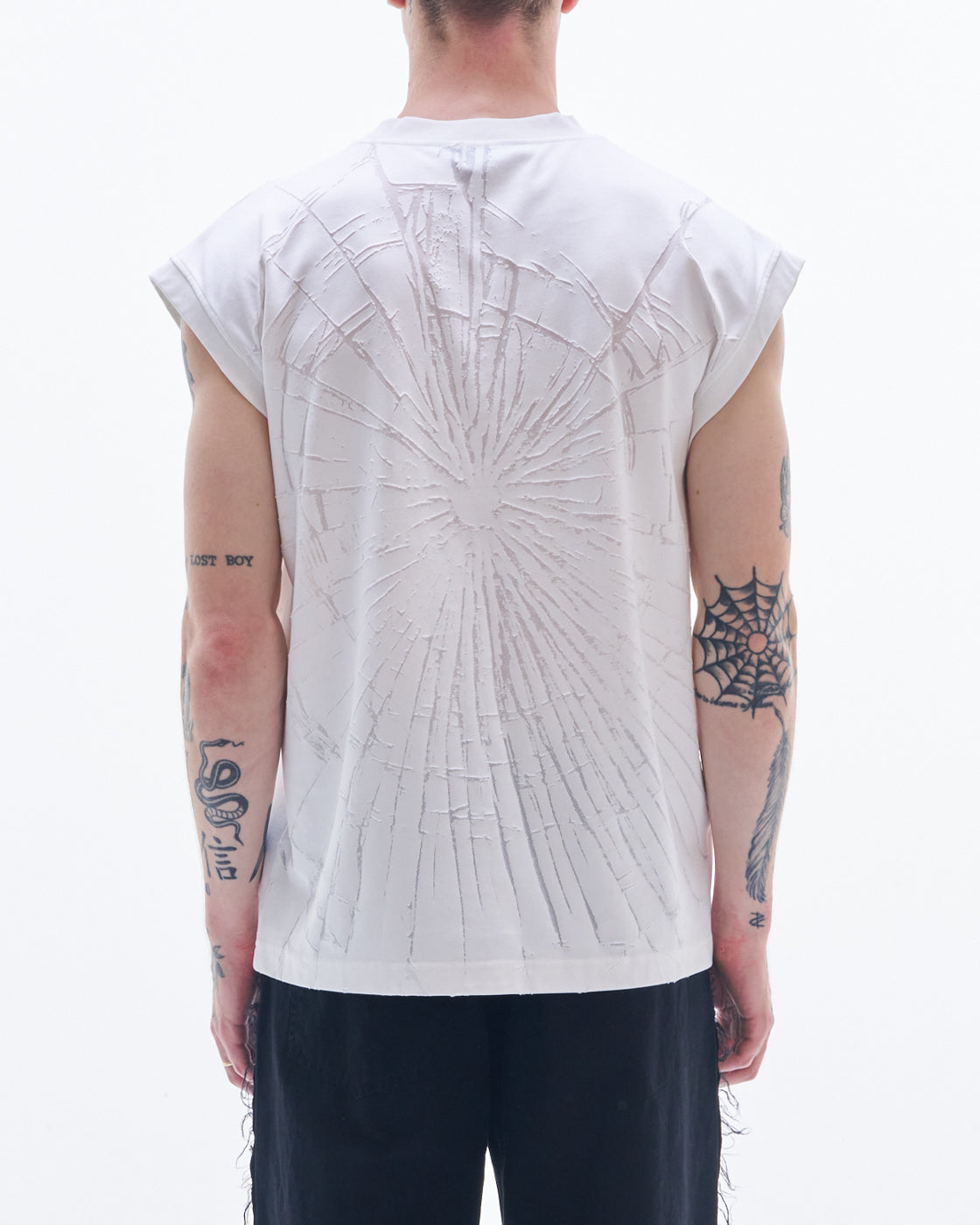 HARRISON WONG / Sleeveless Tee With Burnt-Out Pattern - White