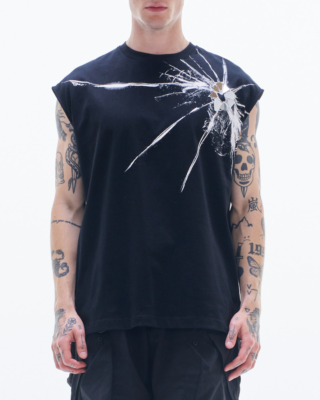 HARRISON WONG / Sleeveless Tee With Broken Glass Pattern - Black