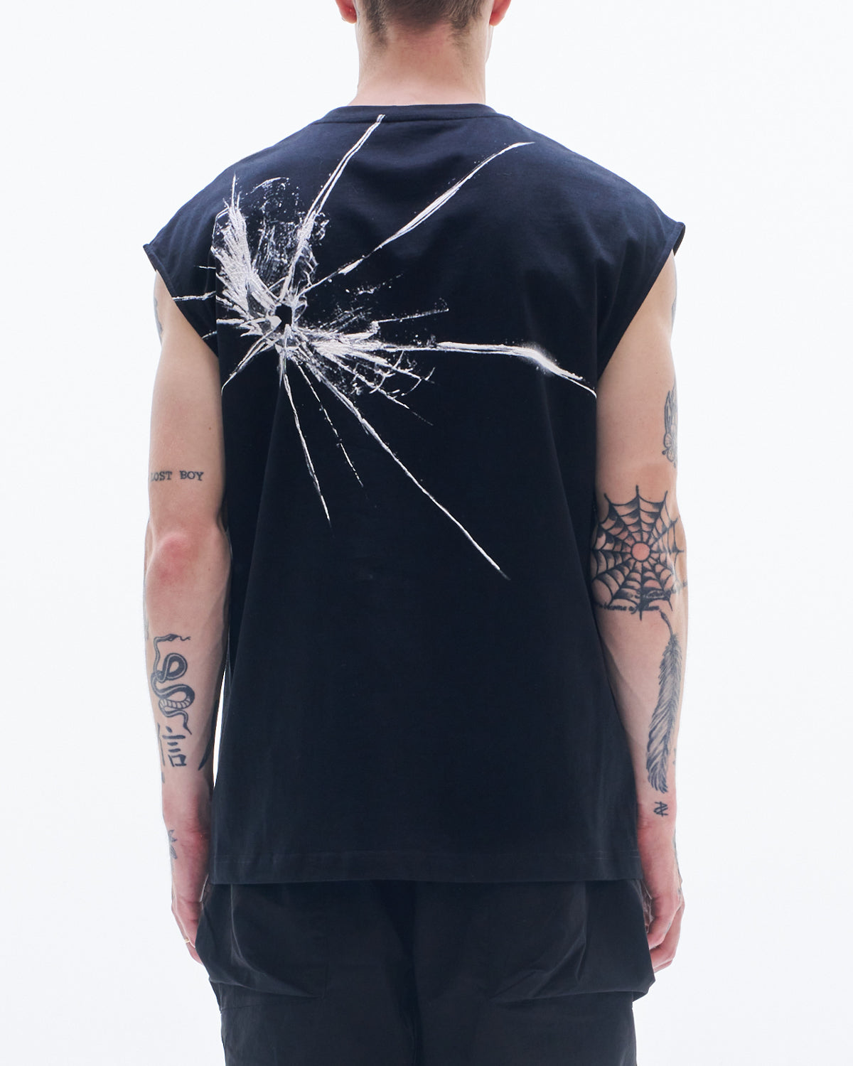 HARRISON WONG / Sleeveless Tee With Broken Glass Pattern - Black