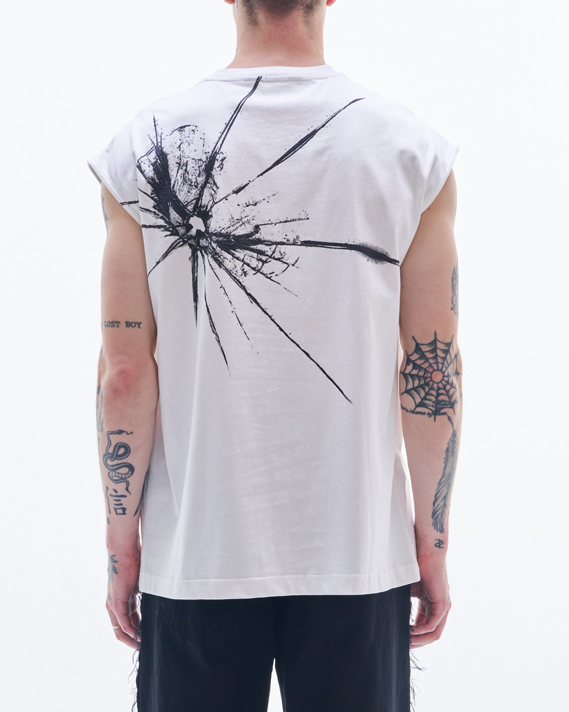HARRISON WONG / Sleeveless Tee With Broken Glass Pattern - White