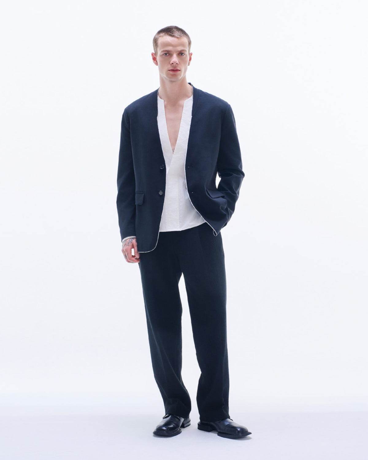 HARRISON WONG / No-Collar Wool Blazer With Raw Edge