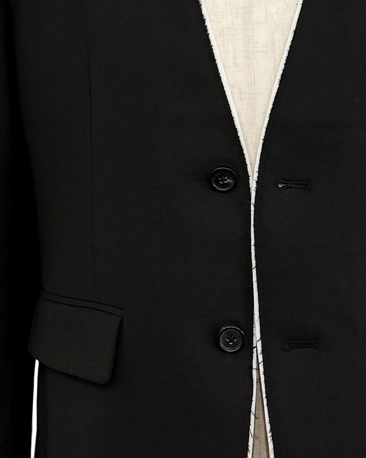 HARRISON WONG / No-Collar Wool Blazer With Raw Edge
