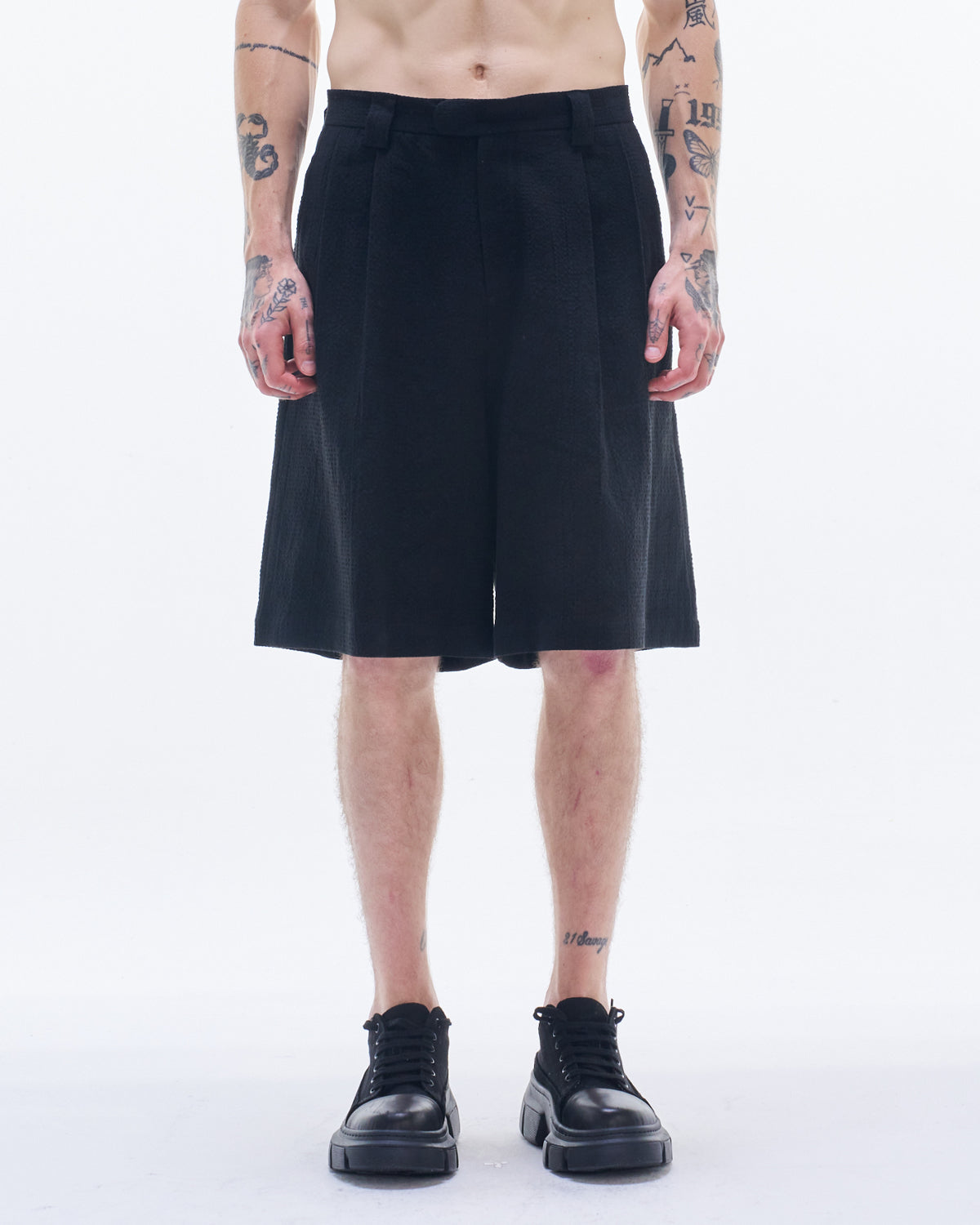 HARRISON WONG / Linen Cotton Textured Shorts - Black
