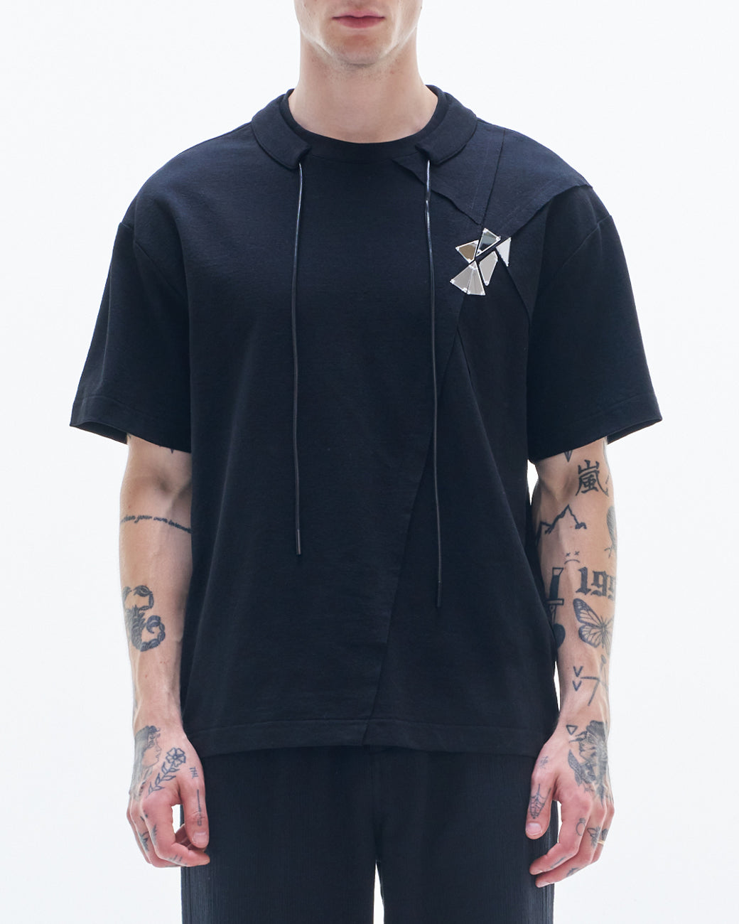HARRISON WONG / Tee With Raw Edge Cut & Mirrors - Black