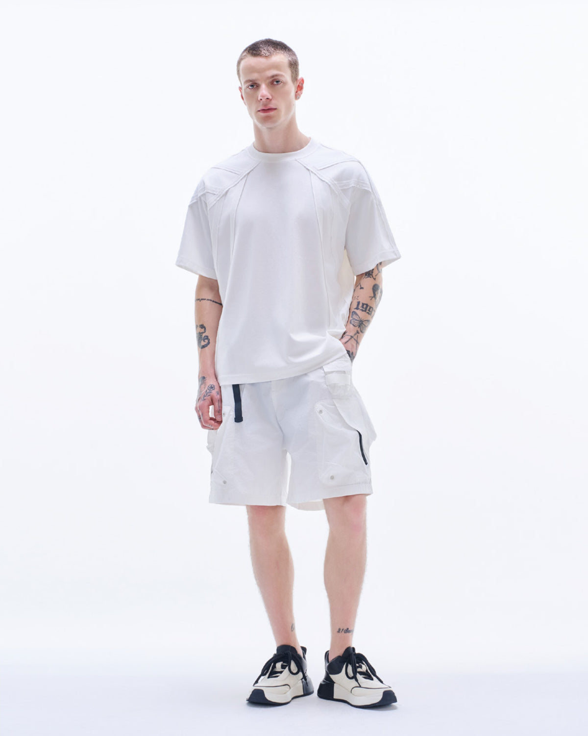 HARRISON WONG / Cargo Shorts With Zipper Pocket - White