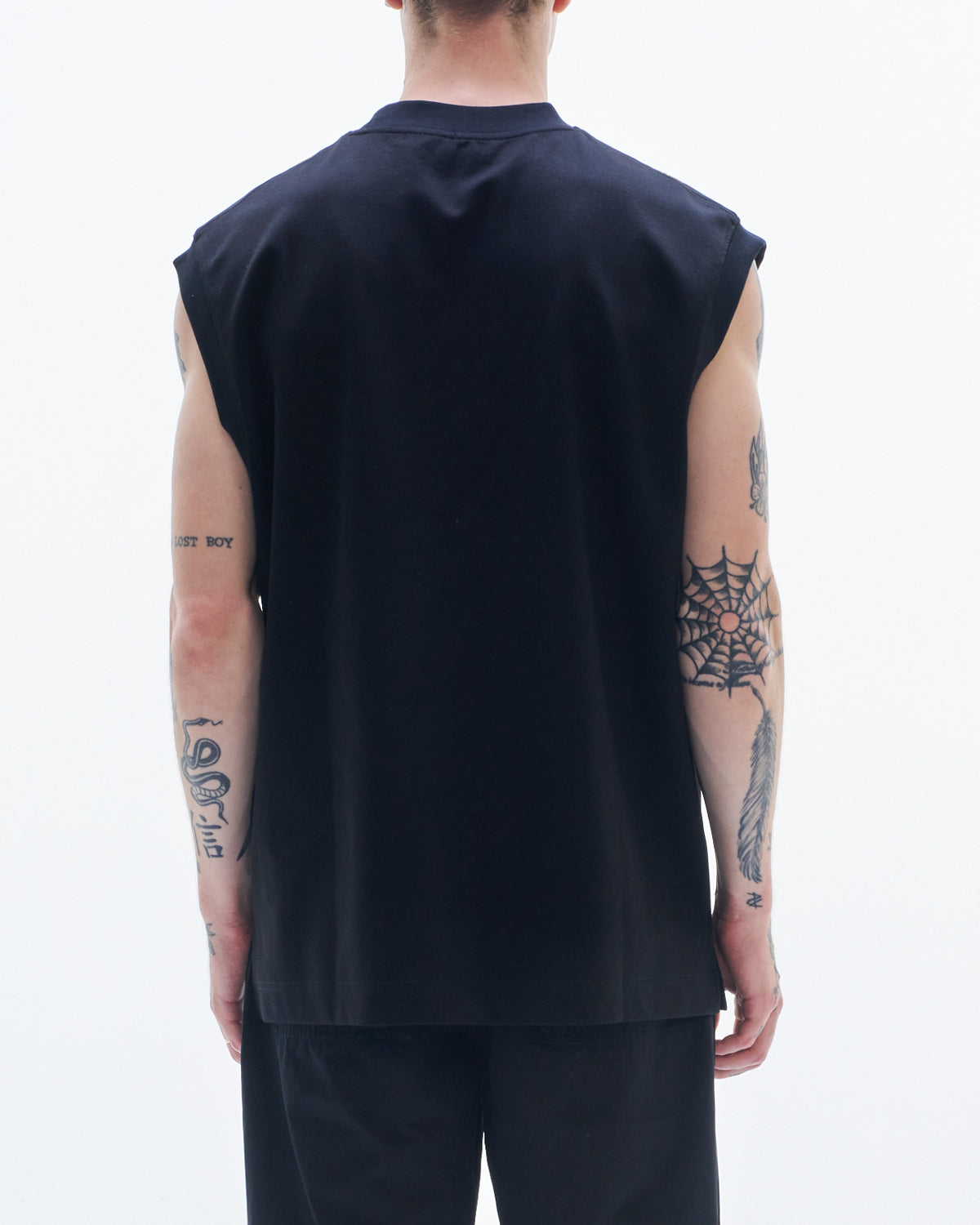 HARRISON WONG / Basic Sleeveless Tee - Black