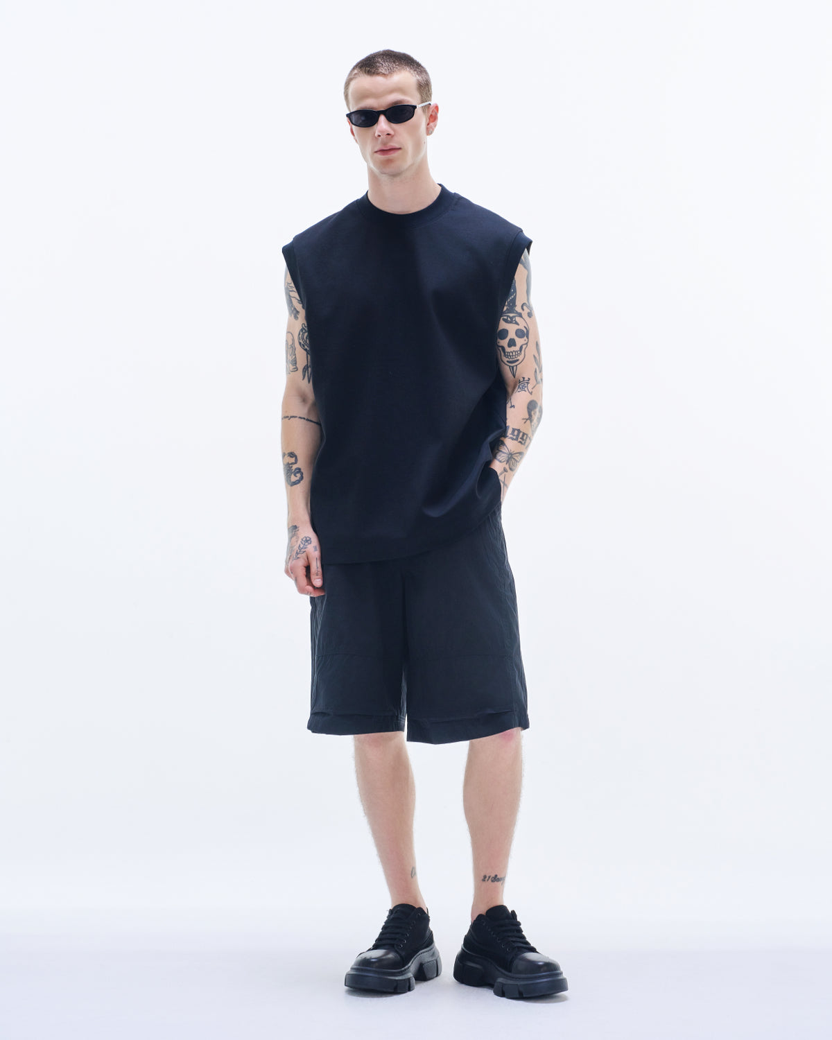HARRISON WONG / Basic Sleeveless Tee - Black