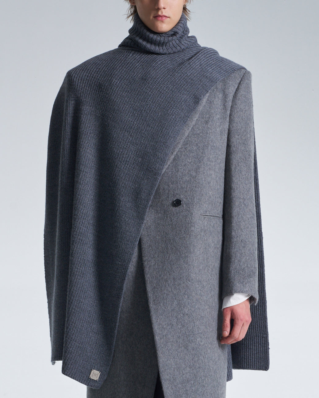 HARRISON WONG / Turtleneck Wool Cape - Grey