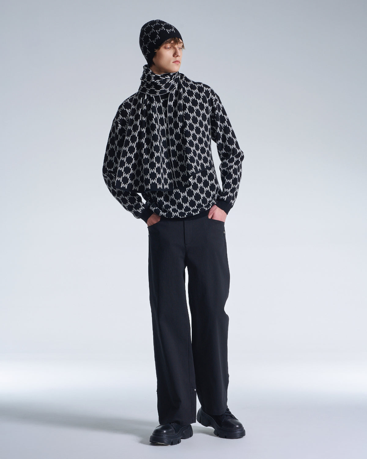 HARRISON WONG / Logo Monogram Wool Sweater - Black