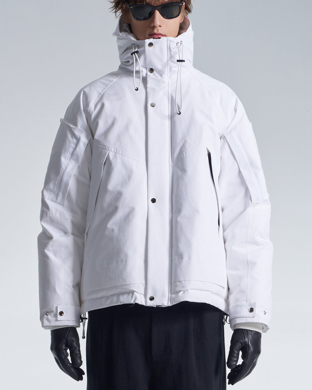 HARRISON WONG / Down Jacket With 3D Pocket On Sleeve - White