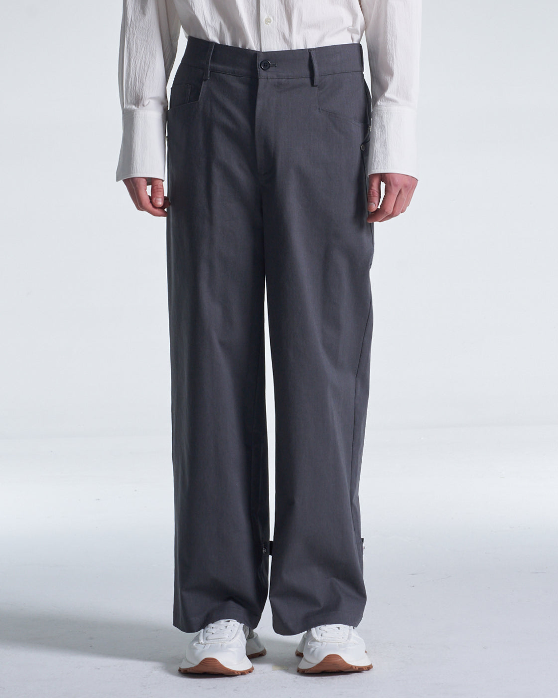 HARRISON WONG / Wide Leg Cotton Pants With Big Back Pockets - Grey