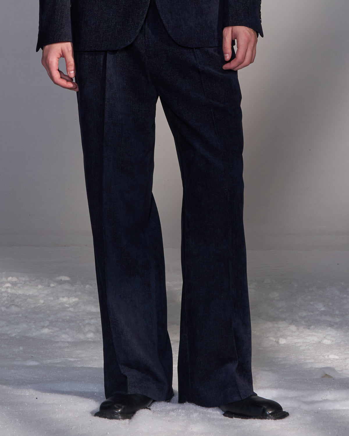 HARRISON WONG / Moleskin Tailored Suit Pants - Navy
