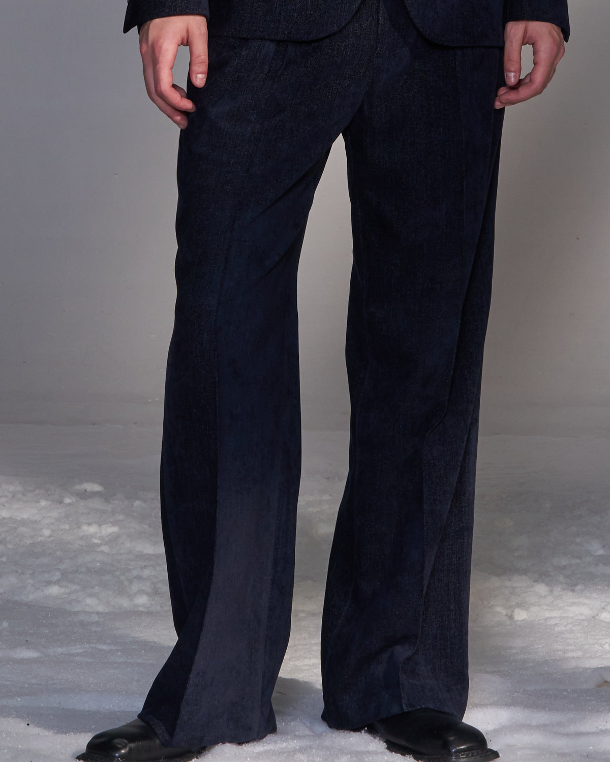 HARRISON WONG / Moleskin Tailored Suit Pants - Navy