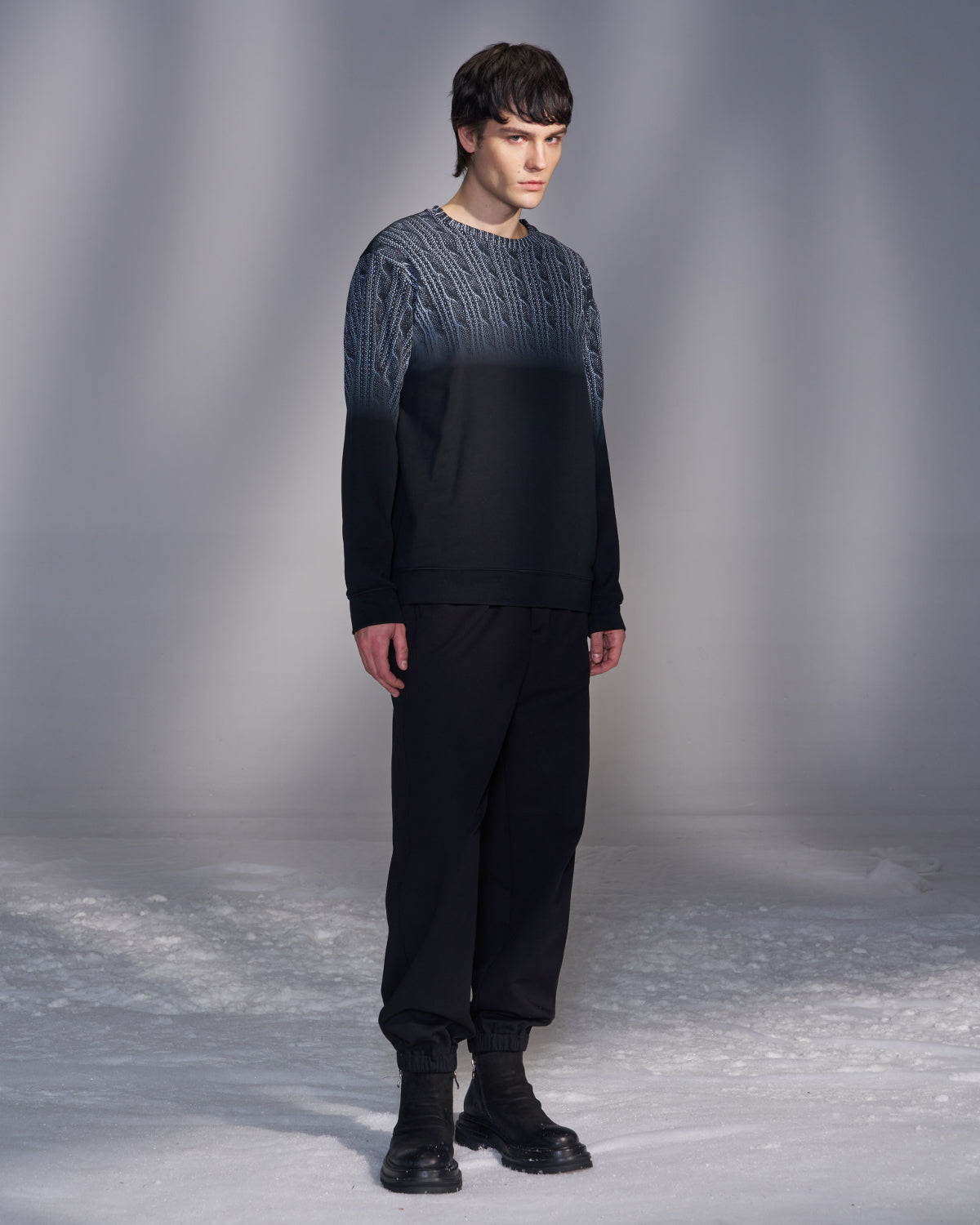 HARRISON WONG / Gradient Sweater Print Sweatshirt - Black