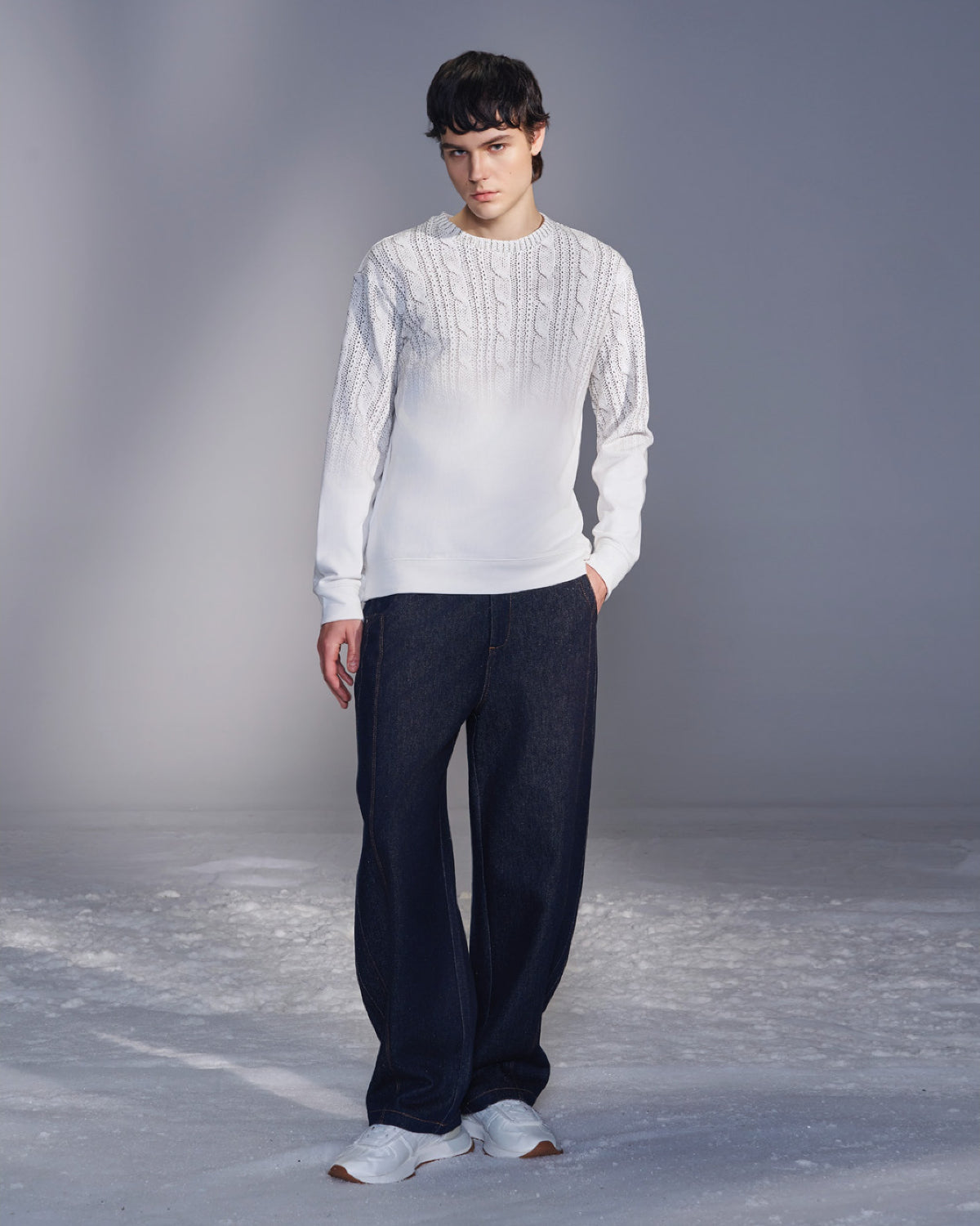 HARRISON WONG / Gradient Sweater Print Sweatshirt - White