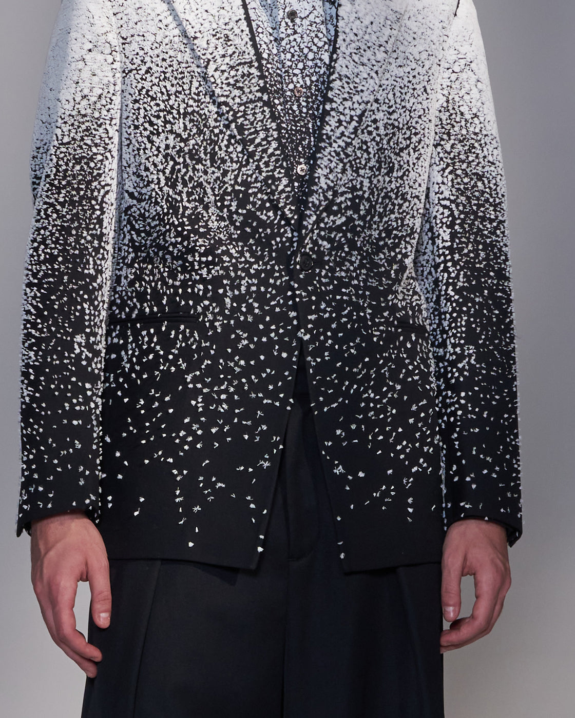 HARRISON WONG / Snowflake Embroidered Wool Blazer