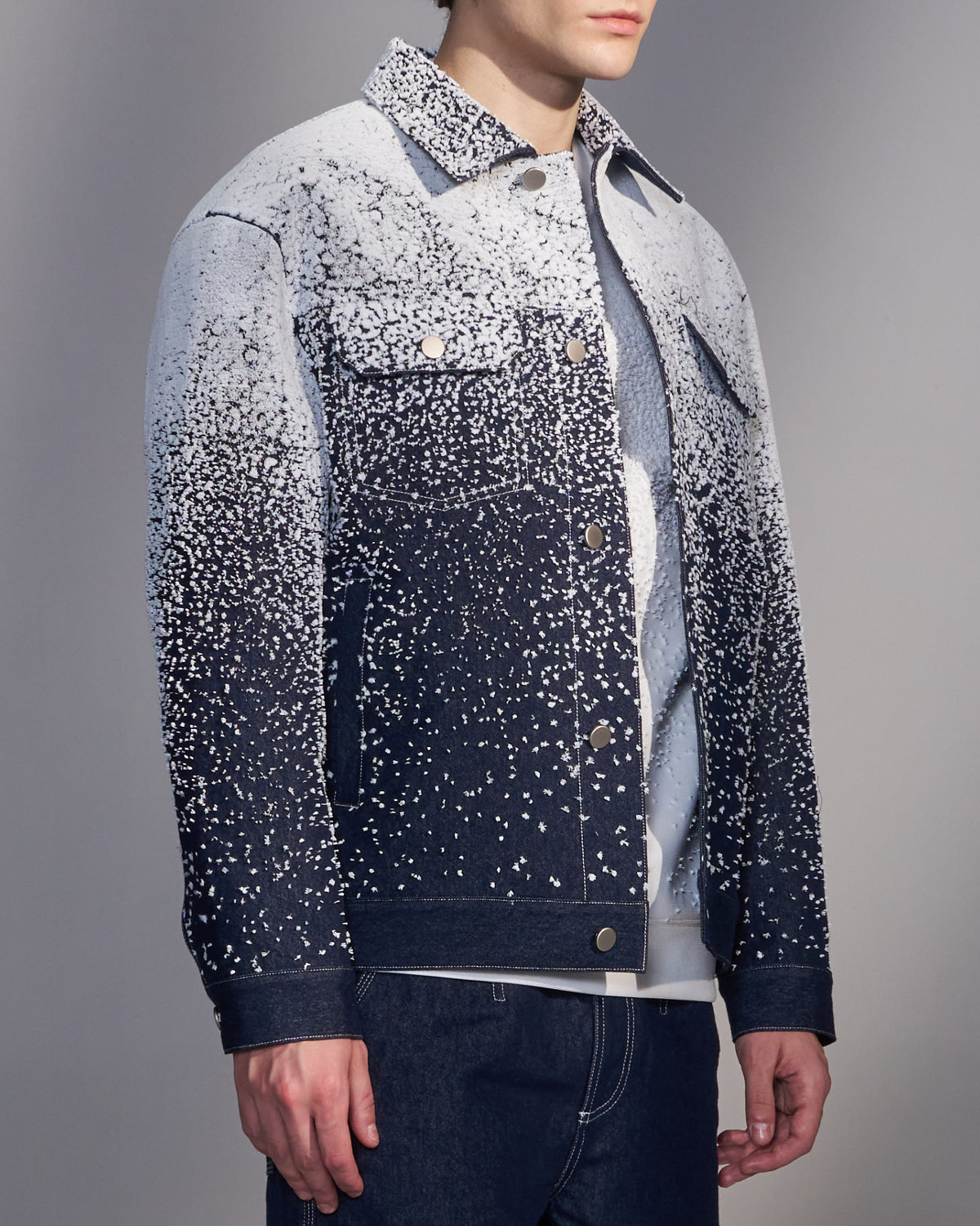 HARRISON WONG / Snowflake Embroidered Denim Jacket