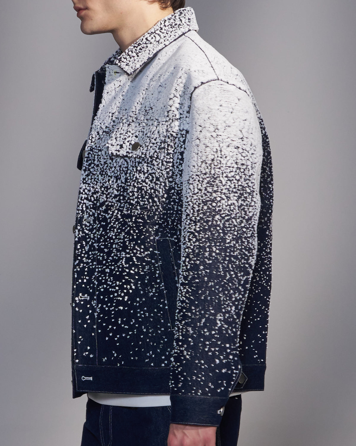 HARRISON WONG / Snowflake Embroidered Denim Jacket
