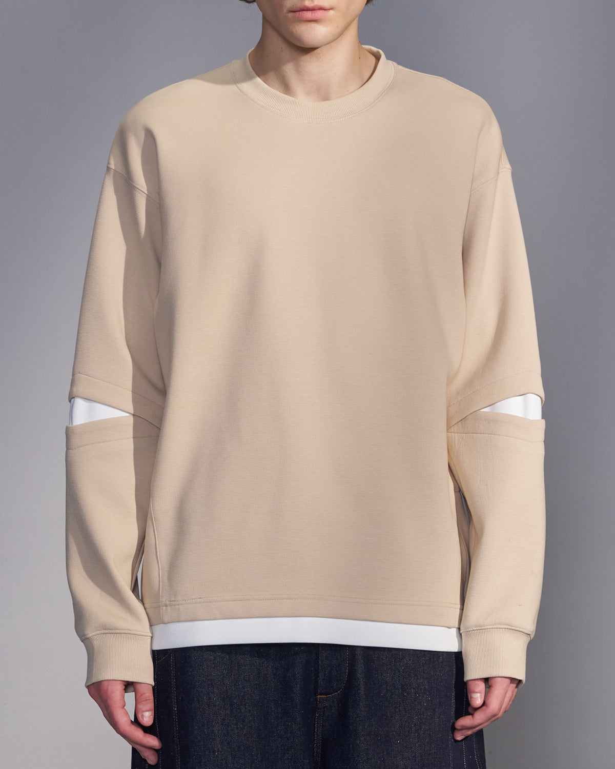 HARRISON WONG / Slit-Sleeve Sweatshirt - Beige
