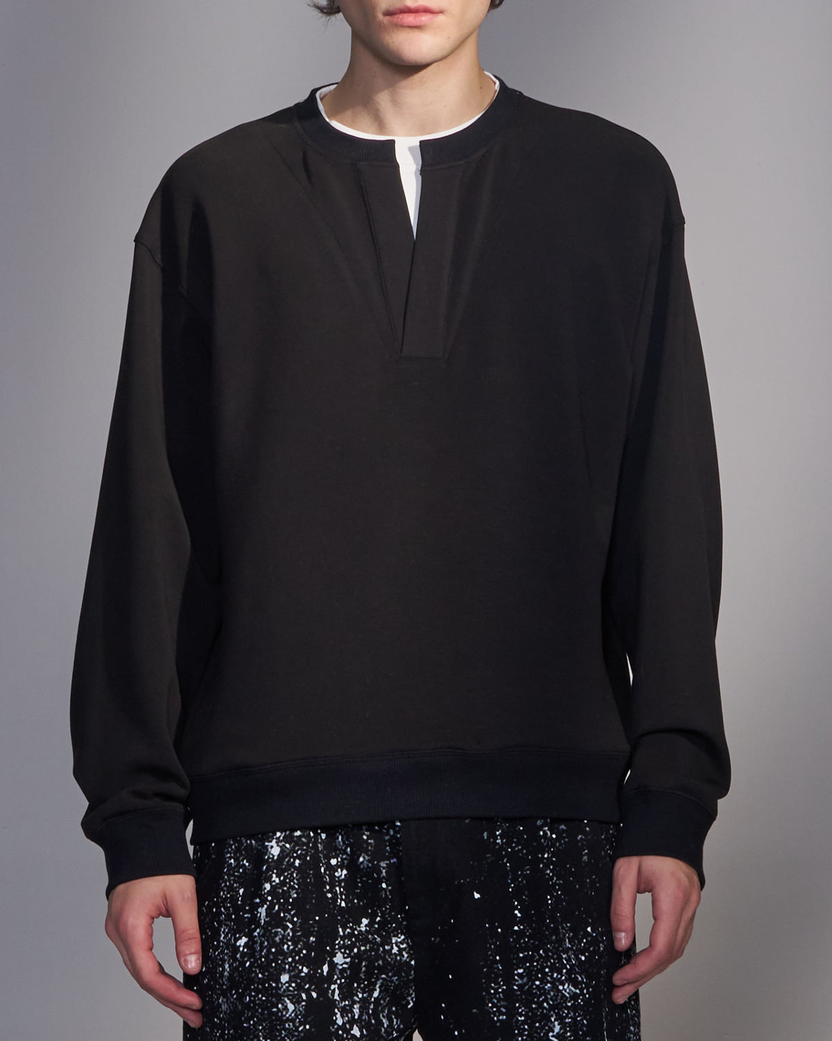 HARRISON WONG / Sweatshirt With Double Neckline - Black
