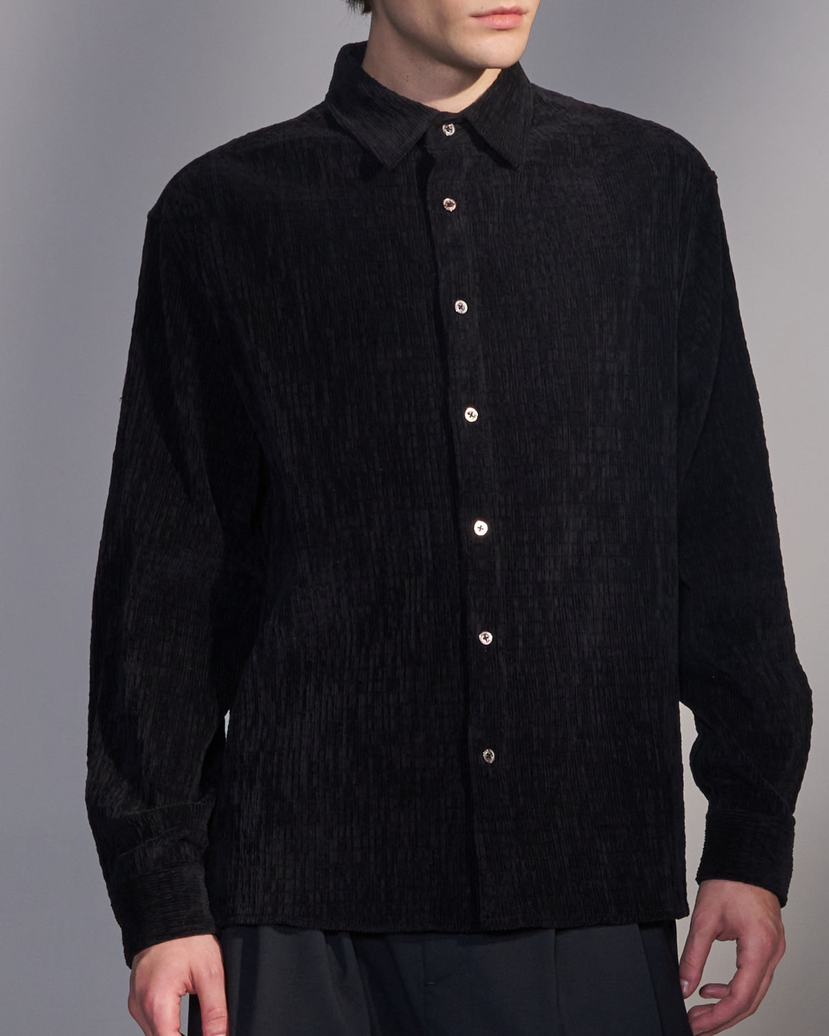 HARRISON WONG / Smocked Corduroy Shirt - Black