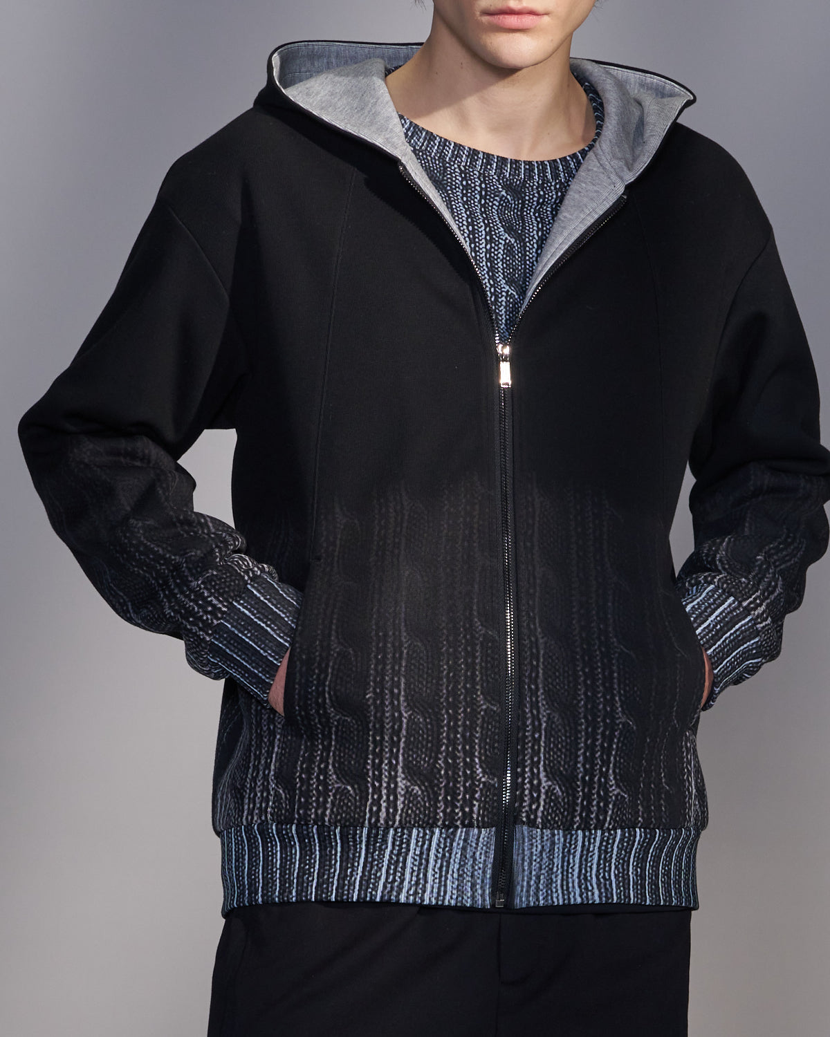HARRISON WONG / Sweater Print Zip-Up Hoodie - Black